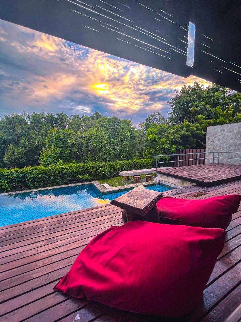 Royale Riviera Resort Private Pool Villas Pantai Cenang  Exterior foto